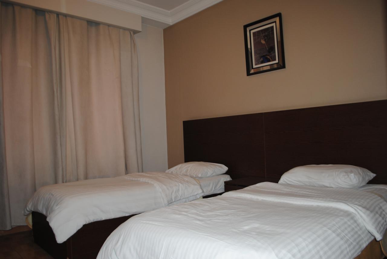 Alballouti Hotel Suites Amman Esterno foto